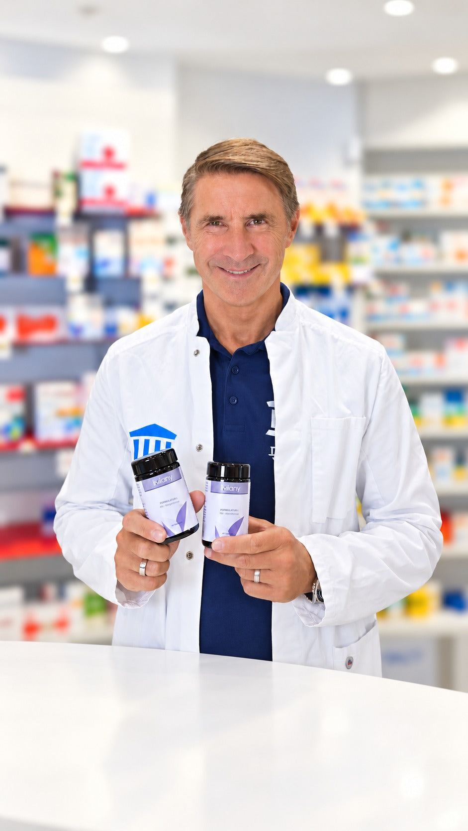 Apotheker Martin Stahn mit liviany Formulatur I AM und PM